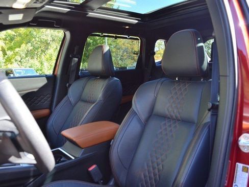 Used 2023 Mitsubishi Outlander SEL image 18