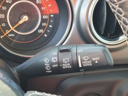 Used 2021 Jeep Wrangler Unlimited Sahara AWD/4WD image 23