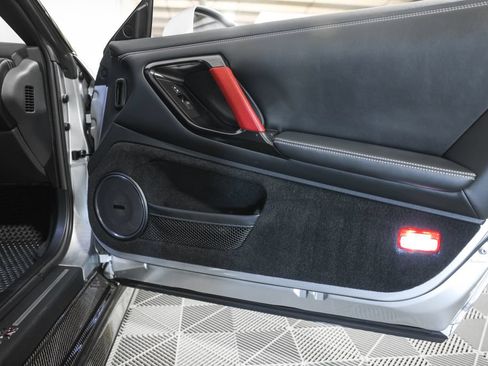 Used 2015 Nissan GT-R Black Edition AWD/4WD image 25