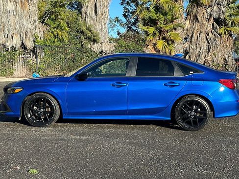 Used 2022 Honda Civic Sport image 6