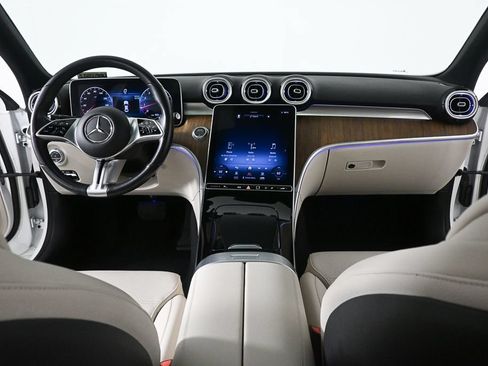 Certified 2022 Mercedes-Benz C 300 4MATIC Sedan image 16