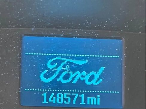 Used 2019 Ford Transit 150 XLT image 6