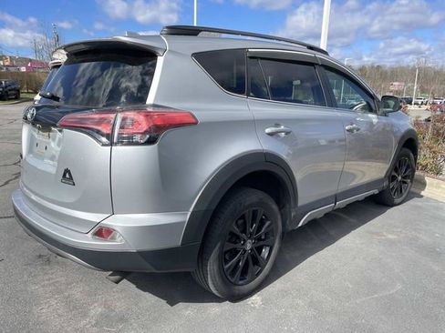Used 2018 Toyota RAV4 Adventure image 4
