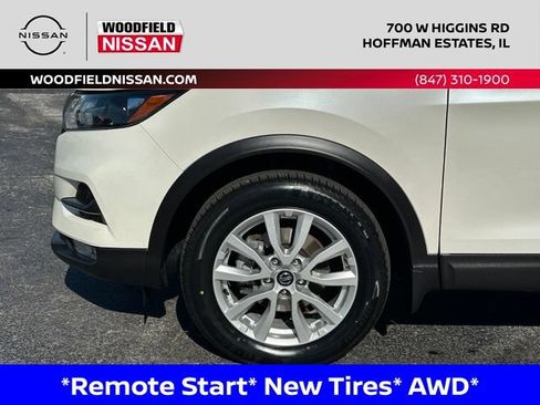 Used 2020 Nissan Rogue Sport SV w/ Technology Package AWD/4WD image 6