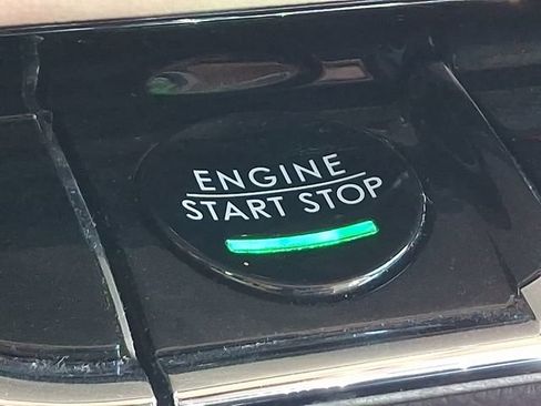 Certified 2023 Lincoln Nautilus AWD w/ Premium Package image 23