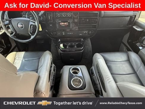 Used 2020 GMC Savana 2500 Extended w/ Enhanced Convenience Package RWD image 12
