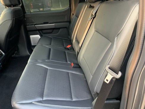 Used 2025 Ford F150 Lariat w/ Equipment Group 502A High AWD/4WD image 19