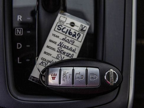 Used 2019 Nissan Sentra SV FWD image 27