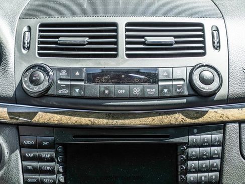 Used 2005 Mercedes-Benz E 55 AMG Sedan image 57