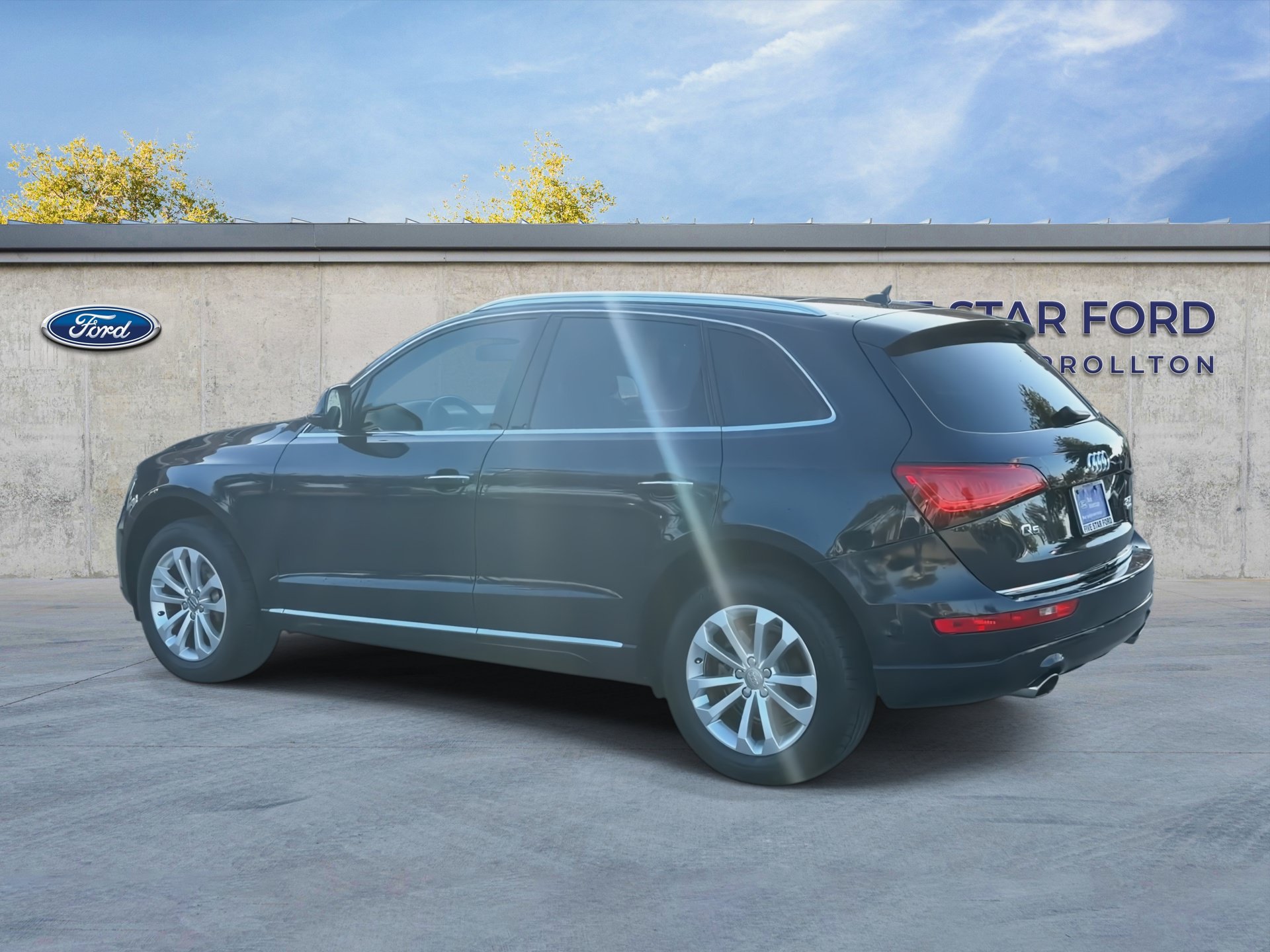 Used 2017 Audi Q5 2.0T Premium AWD/4WD image 6