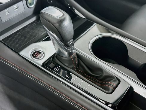 Used 2023 Nissan Altima 2.5 SR w/ SR Premium Package FWD image 24