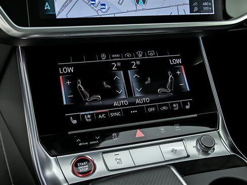 Used 2021 Audi RS 6 AWD/4WD image 29