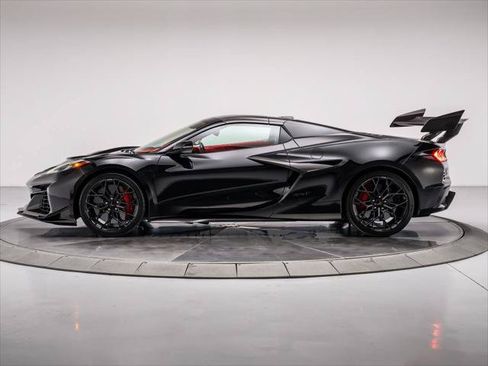 Used 2026 Chevrolet Corvette ZR1 w/ ZR1 Carbon Fiber Aero Package RWD image 12
