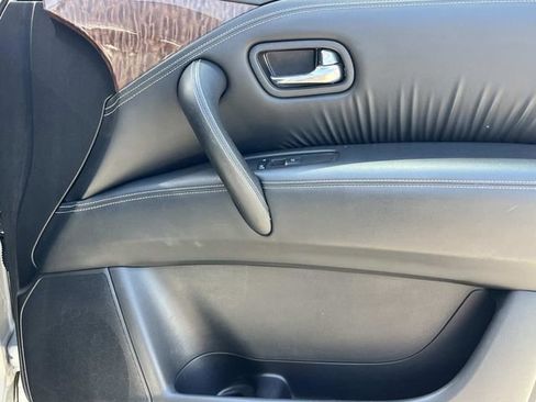 Used 2020 Nissan Armada SL w/ Premium Package RWD image 29