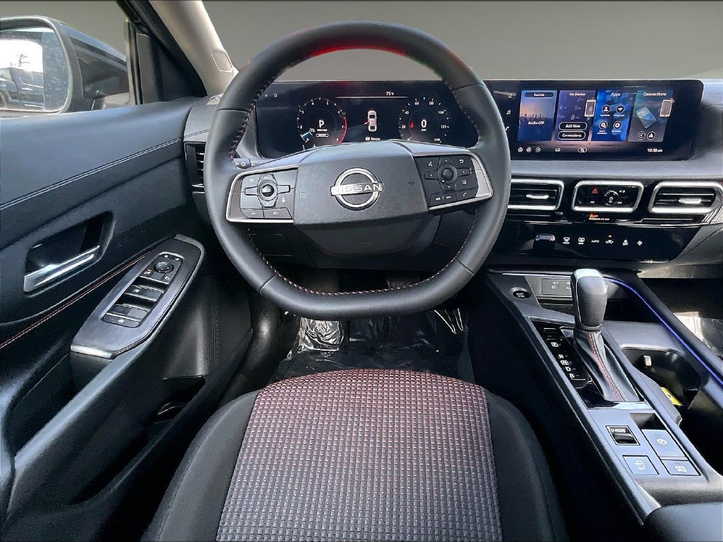 Used 2026 Nissan Sentra SR w/ Floor Mat Package FWD image 17