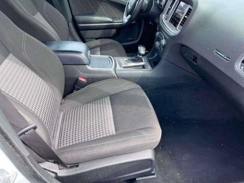 Used 2023 Dodge Charger SXT RWD image 20