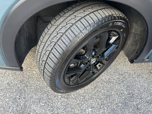 Used 2025 Honda HR-V Sport image 42