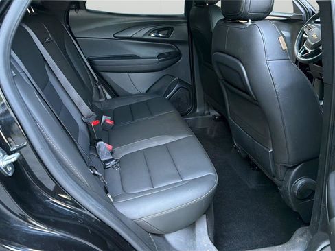 Used 2023 Chevrolet TrailBlazer ACTIV FWD image 13