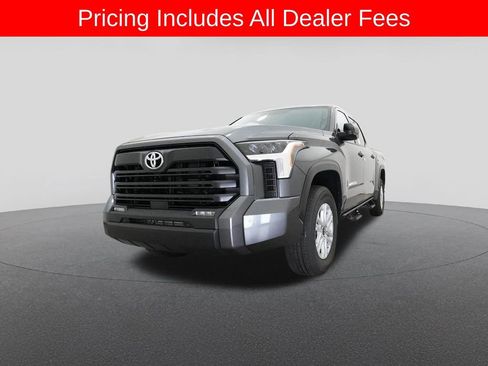 New 2026 Toyota Tundra SR5 AWD/4WD image 32