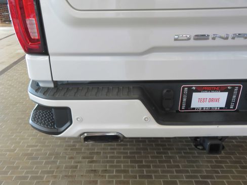 Used 2019 GMC Sierra 1500 Denali w/ Denali Ultimate Package AWD/4WD image 63