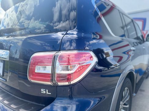 Used 2018 Nissan Armada SL image 32