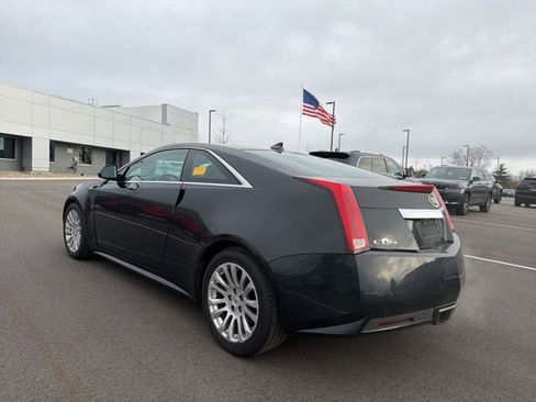 Used 2011 Cadillac CTS Premium image 3