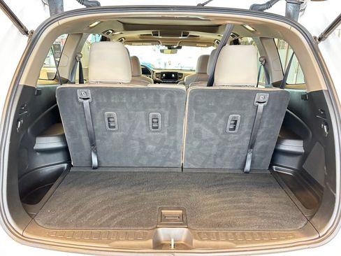 Used 2022 Honda Pilot Elite image 35