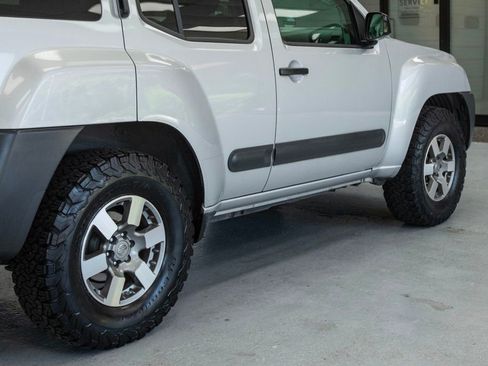 Used 2011 Nissan Xterra PRO-4X w/ Pro-4x Leather Pkg AWD/4WD image 28
