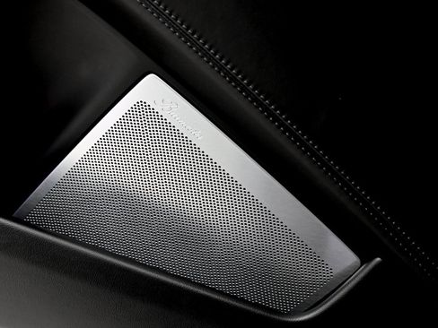 Used 2023 Porsche 911 Turbo S image 25