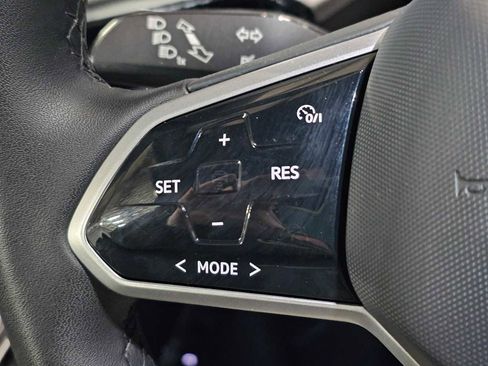 Used 2023 Volkswagen ID.4 Pro S image 25