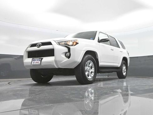 Used 2015 Toyota 4Runner SR5 Premium AWD/4WD image 20