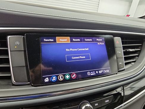 Used 2024 Buick Enclave Essence FWD image 16