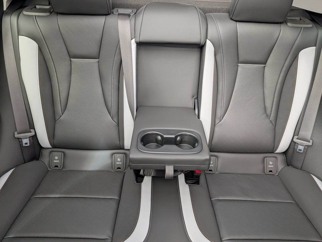 New 2026 Buick Envision Sport Touring AWD/4WD image 31