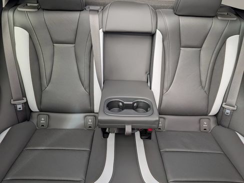 New 2026 Buick Envision Sport Touring AWD/4WD image 31