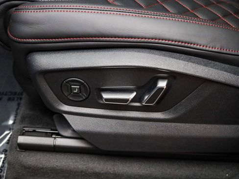 New 2026 Audi Q8 Prestige image 23