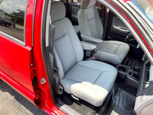 Used 2008 Dodge Dakota ST image 27