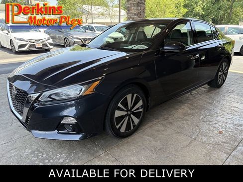 Used 2019 Nissan Altima 2.5 SL FWD image 1
