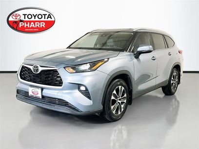 Used 2023 Toyota Highlander XLE
