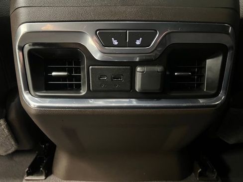 Used 2021 GMC Sierra 1500 Denali w/ Denali Ultimate Package image 46