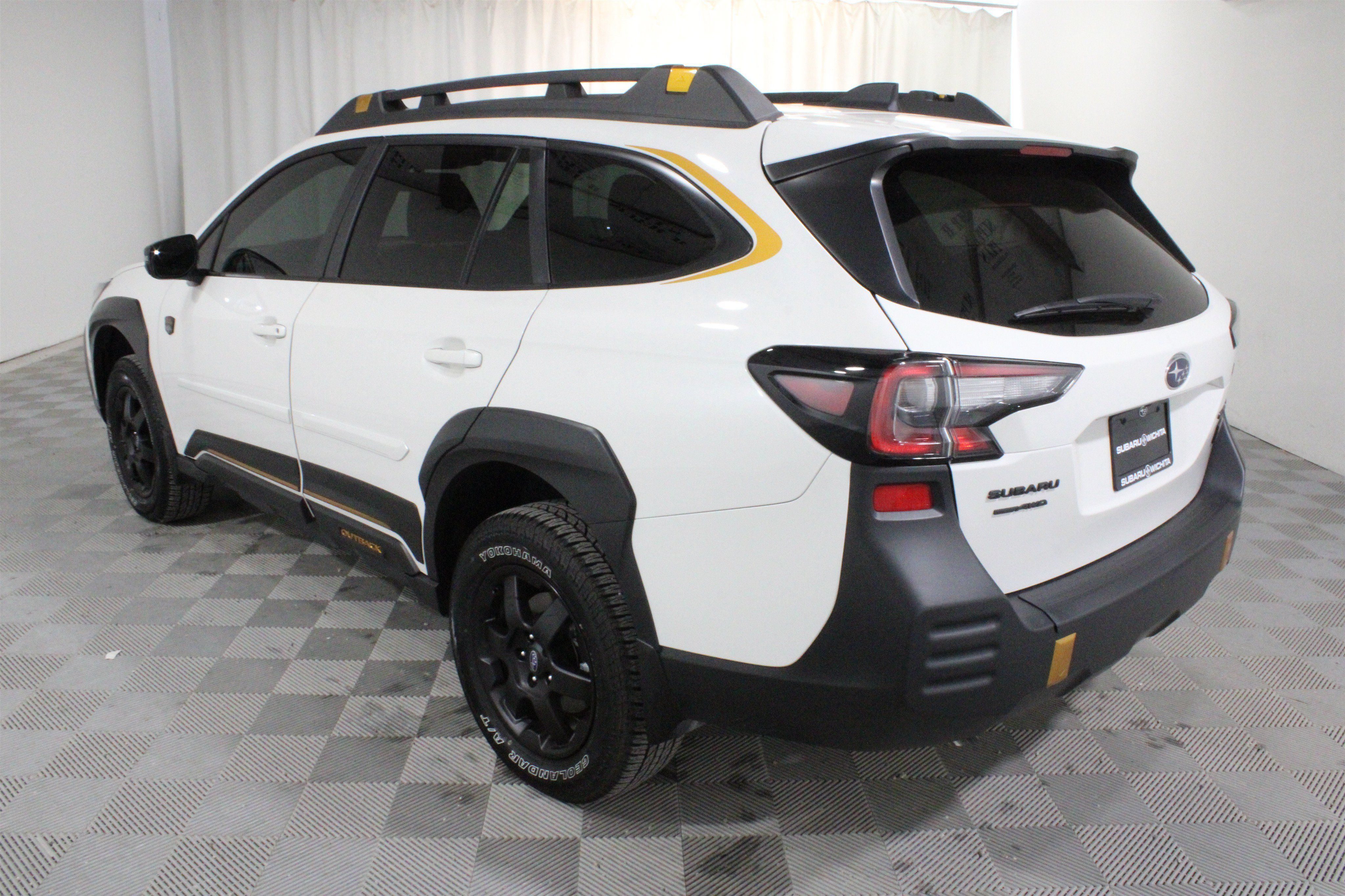 Used 2025 Subaru Outback Wilderness AWD/4WD image 25