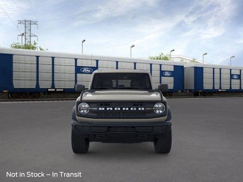 New 2025 Ford Bronco Base image 31