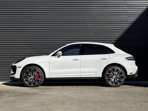 New 2026 Porsche Macan S image 2