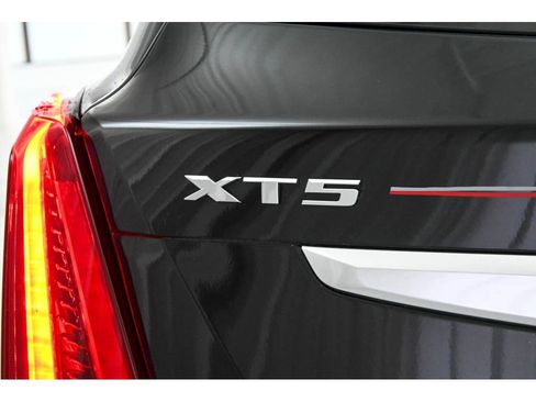 Certified 2023 Cadillac XT5 Premium Luxury image 56