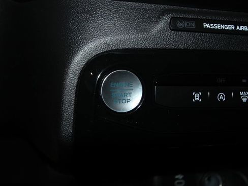 Used 2024 Ford Escape ST-Line w/ Tech Pack #1 AWD/4WD image 12