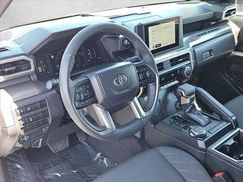 Certified 2025 Toyota Tacoma SR5 AWD/4WD image 12