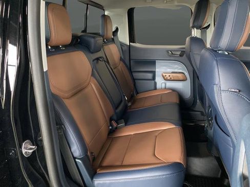 Used 2024 Ford Maverick Lariat image 28