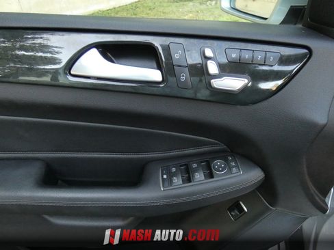 Used 2017 Mercedes-Benz GLS 450 4MATIC image 48