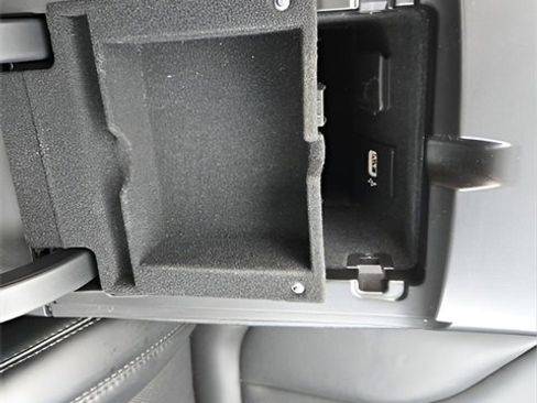 Used 2020 Lincoln Nautilus Reserve image 22