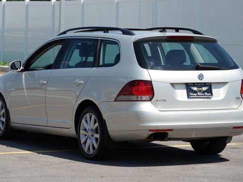 Used 2012 Volkswagen Jetta TDI FWD image 17
