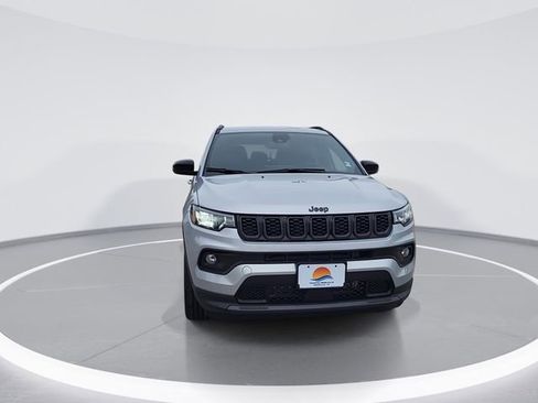 New 2026 Jeep Compass Latitude image 3